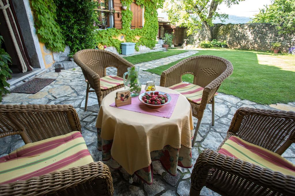 Rozina Vacation House Pliskovica Exterior foto